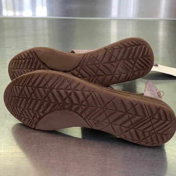 New Miz Mooz mauve and brown leather sandals. - Picture 6 of 6